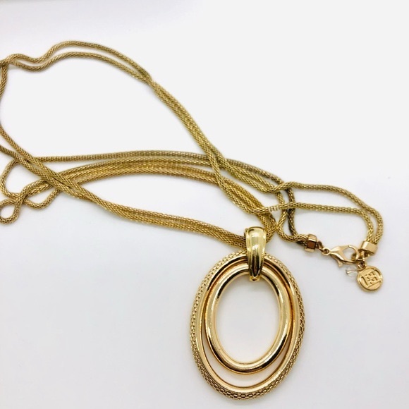 Vintage Gold Mesh Double Pendant Necklace - Picture 9 of 10